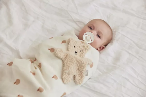 Doudou ours et attache tétine – Image 2